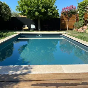 Lou Sabai Au Pied Des Dentelles De Montmirail, Piscine Partagee Appartement